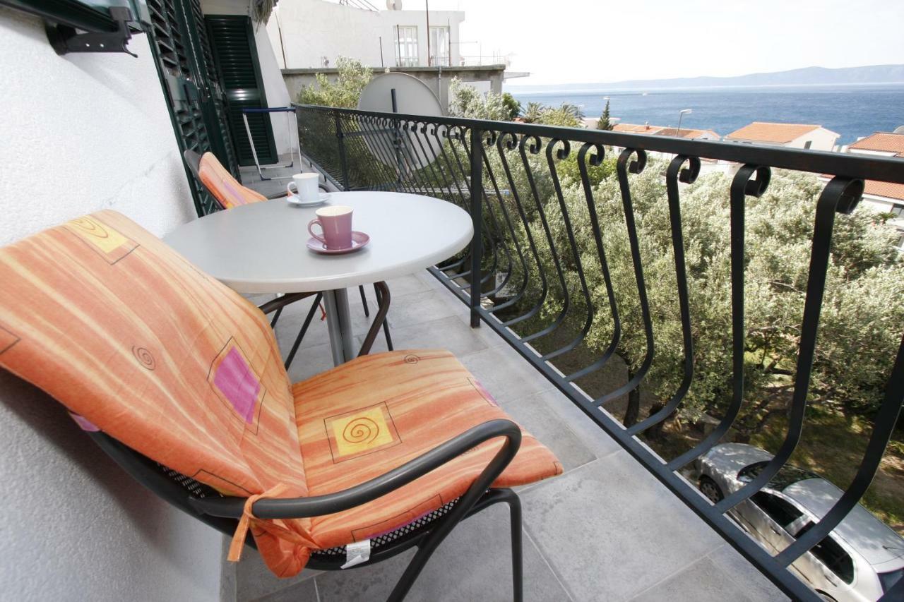 Mitan Apartman Tucepi Exterior photo